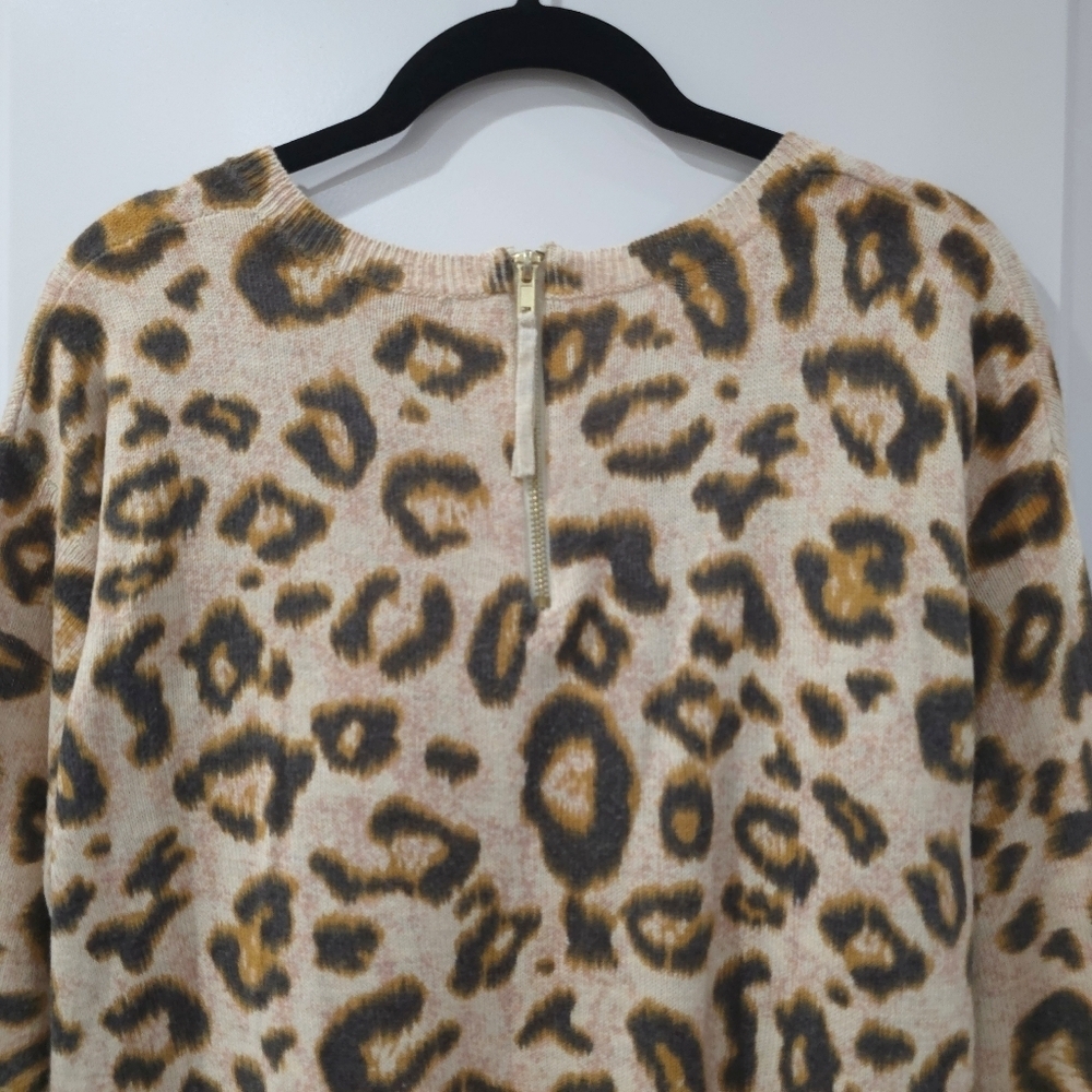 H&M Leopard Print Poly Wool Blend Sweater, M - Picture 9 of 14